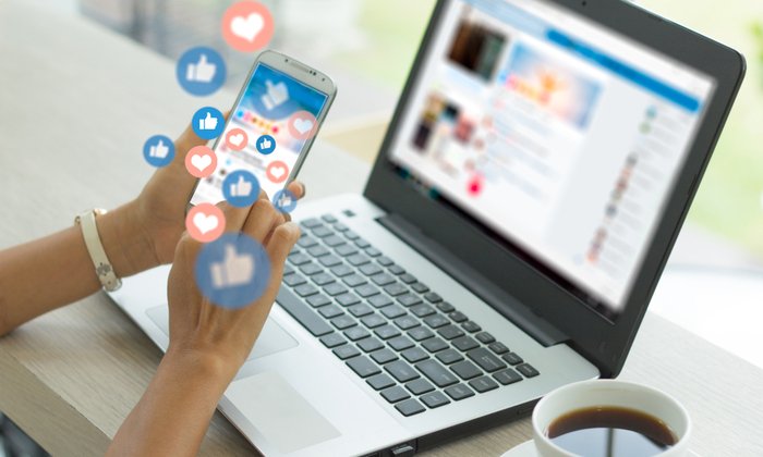 Xây dựng mối quan hệ thân thiết với khách hàng qua Social media marketing